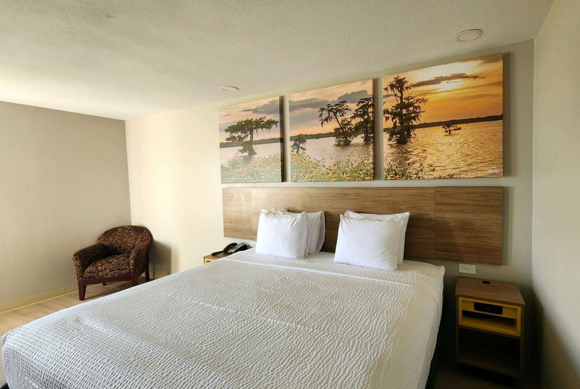 Days Inn By Wyndham Lafayette Scott エクステリア 写真